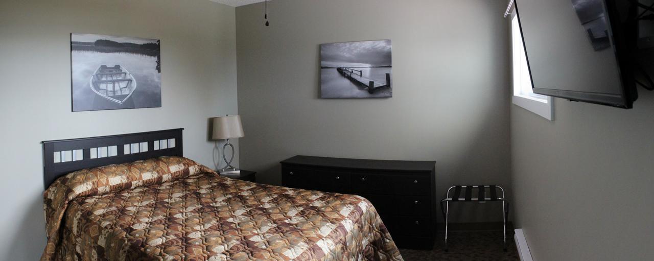 Alberta Beach Inn And Suites Esterno foto