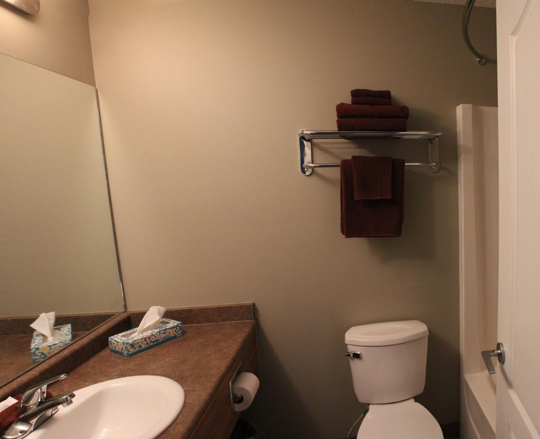 Alberta Beach Inn And Suites Esterno foto